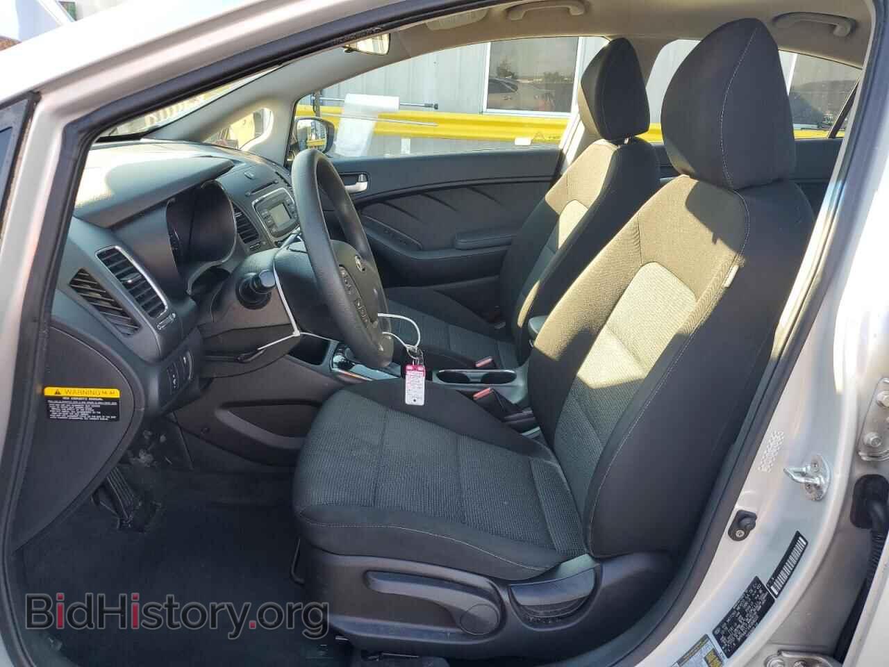 2017 KIA FORTE - VIN: 3KPFK4A71HE066020 - Фото 7