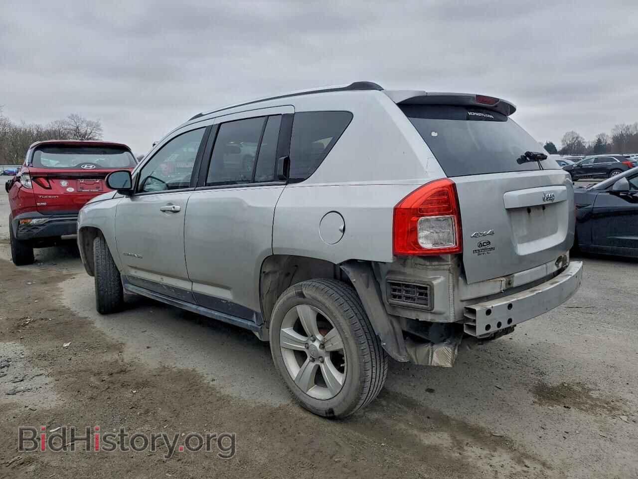 2011 JEEP COMPASS - VIN: 1J4NF1FB3BD164206 - Фото 2