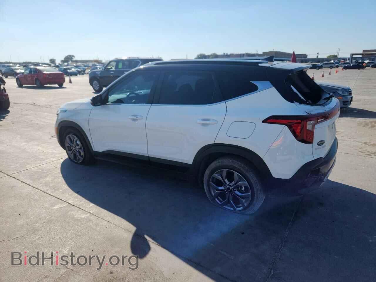 2024 KIA SELTOS - VIN: KNDEU2AA4R7638138 - Фото 2