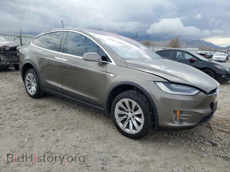 2016 Tesla MODEL X (VIN 5YJXCBE20GF008459) — photo 4 of 14