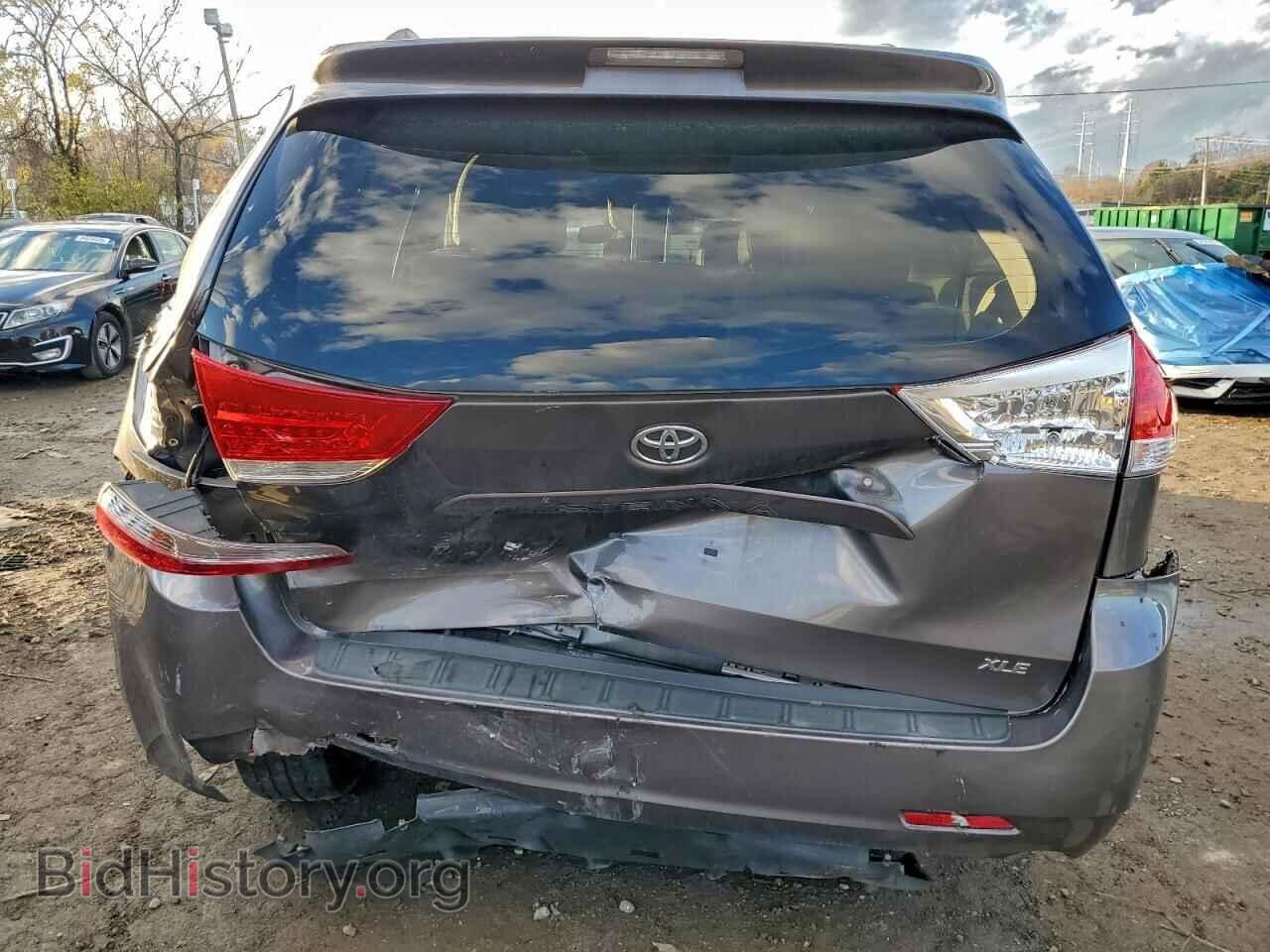 2013 TOYOTA SIENNA - VIN: 5TDYK3DC8DS354225 - Фото 6