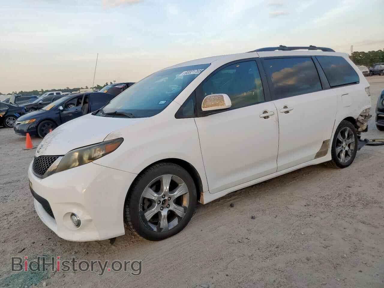 Фотография 5TDXK3DC6BS045961 - TOYOTA SIENNA 2011