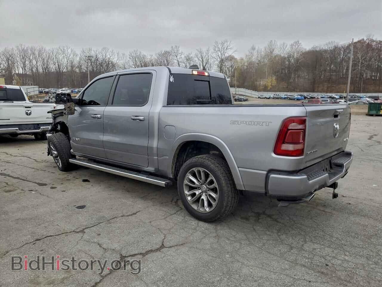 2021 RAM 1500 - VIN: 1C6SRFJT7MN623352 - Фото 2