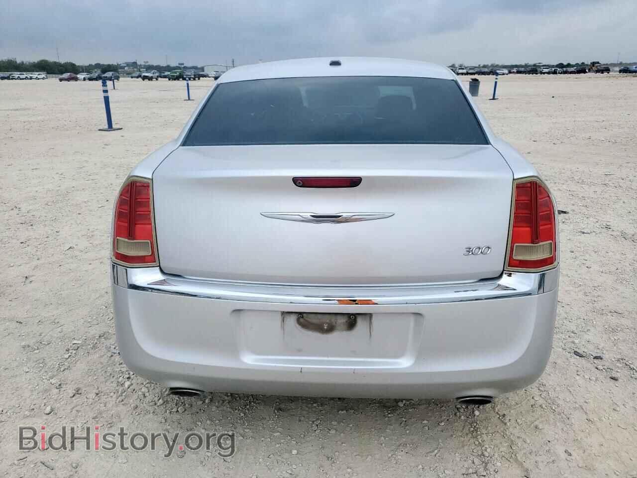2011 CHRYSLER 300 - VIN: 2C3CA5CG2BH613756 - Фото 6