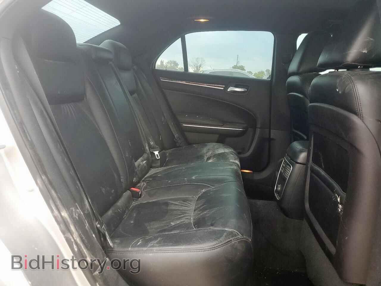 2011 CHRYSLER 300 - VIN: 2C3CA5CG2BH613756 - Фото 10