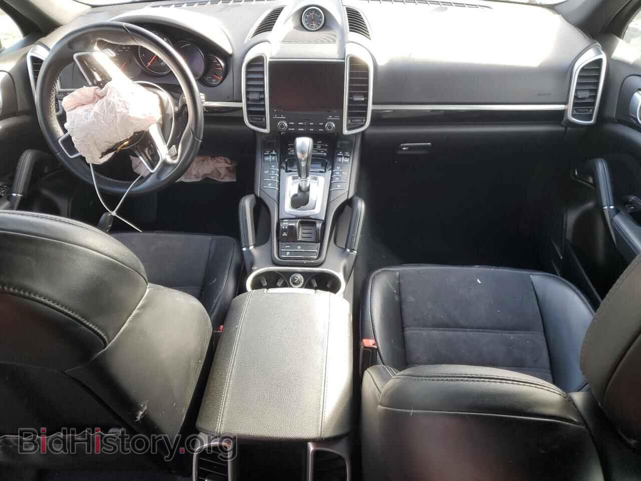 2017 PORSCHE CAYENNE - VIN: WP1AA2A26HKA91318 - Photo 8