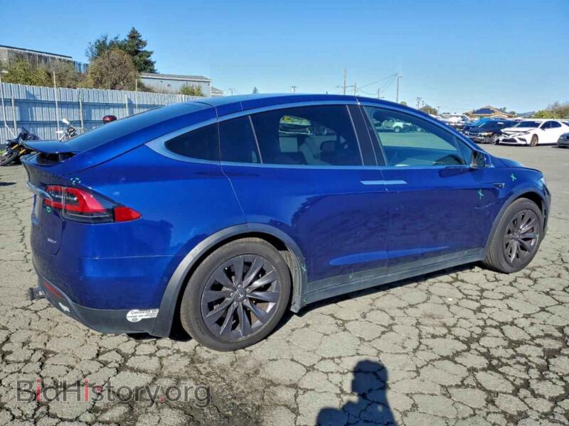 2017 Tesla MODEL X (VIN 5YJXCBE23HF078524) — photo 3 of 15