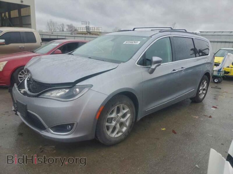 2017 Chrysler PACIFICA Touring L (VIN 2C4RC1BG2HR810018) — фото 1 из 15, Copart, повреждение: передняя часть