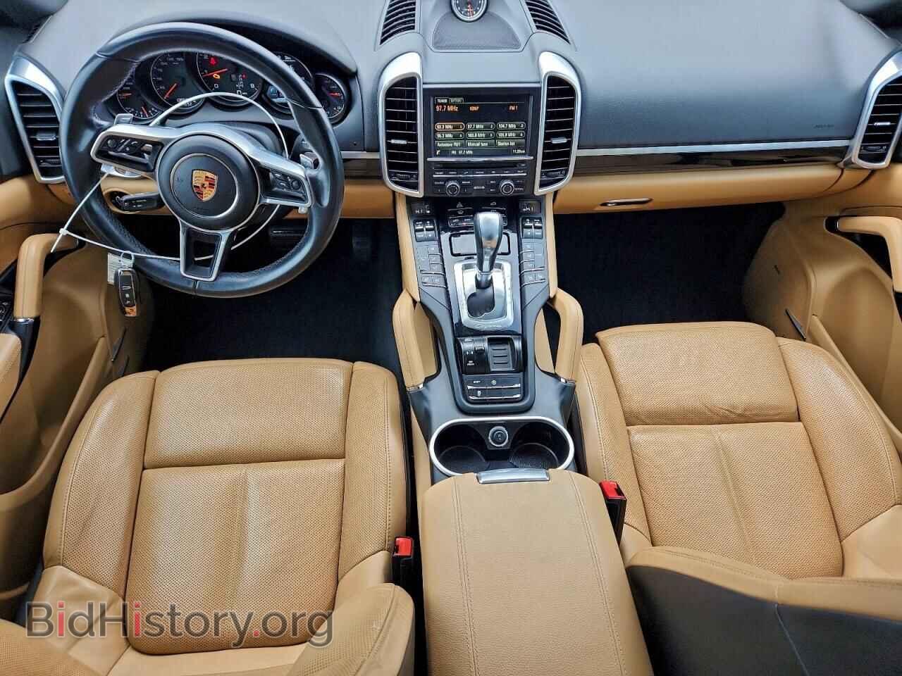 2016 PORSCHE CAYENNE - VIN: WP1AA2A28GKA36416 - Photo 8