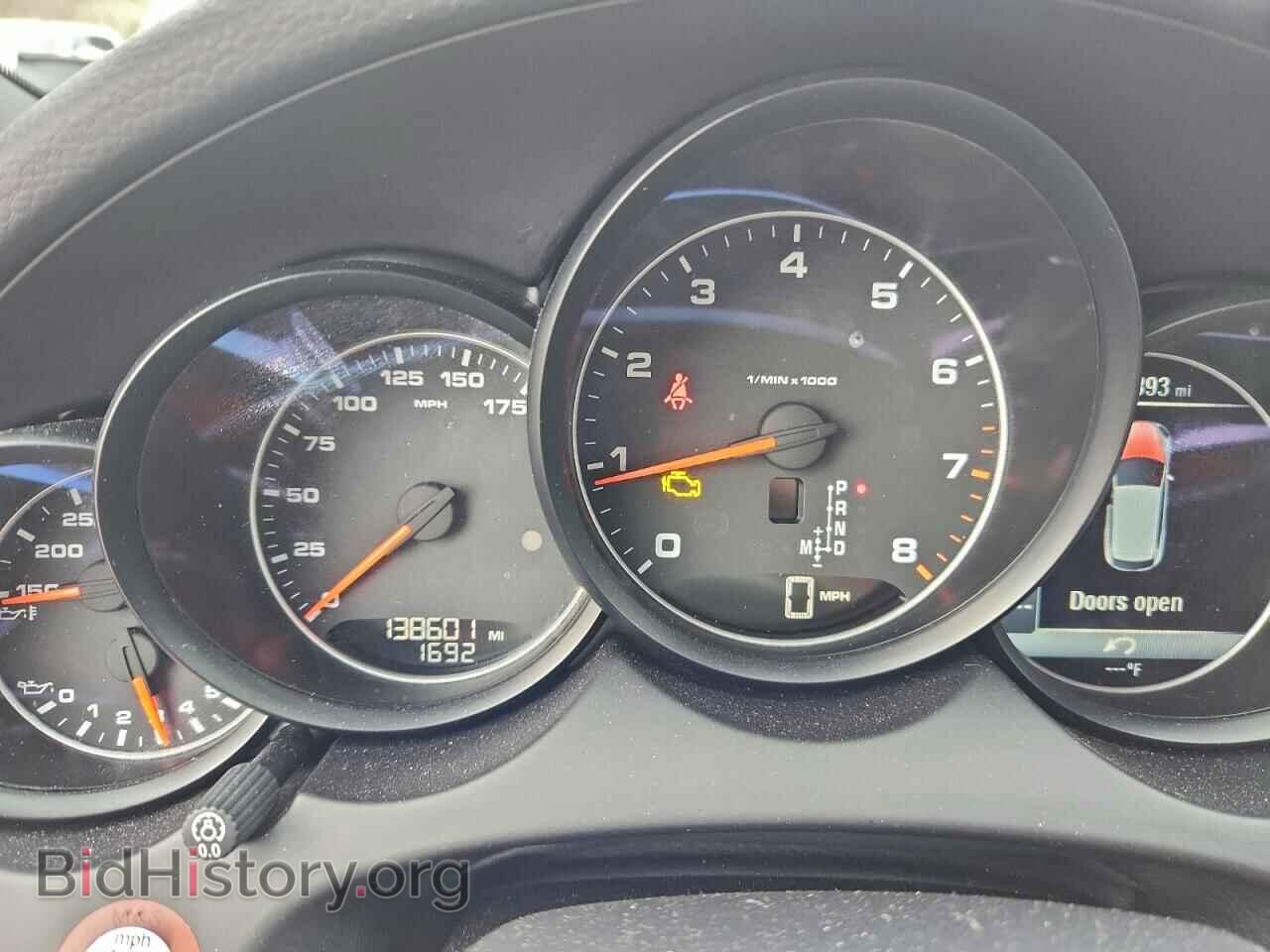 2016 PORSCHE CAYENNE - VIN: WP1AA2A28GKA36416 - Photo 9