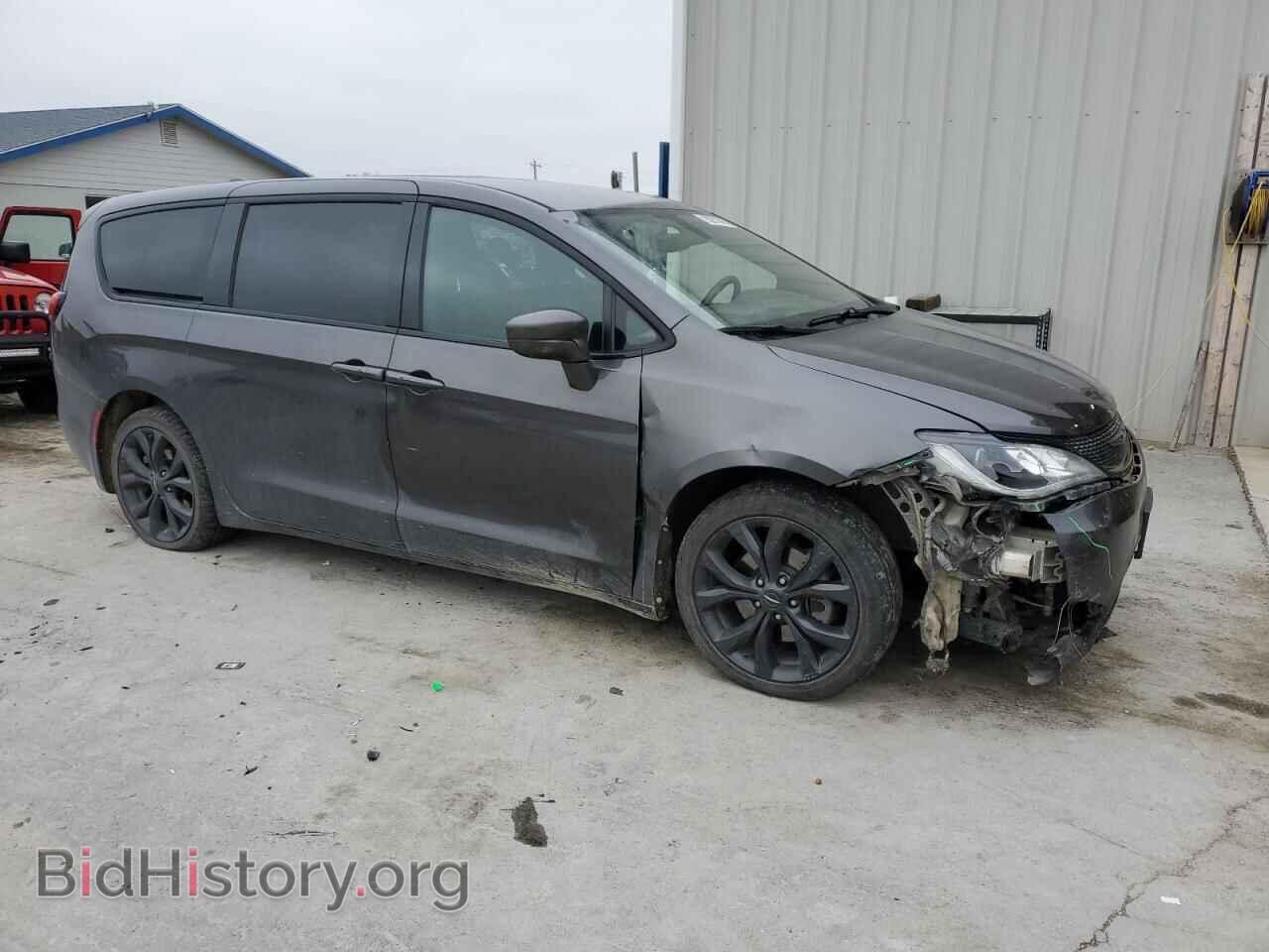 2018 CHRYSLER PACIFICA - VIN: 2C4RC1FG2JR236231 - Photo 4