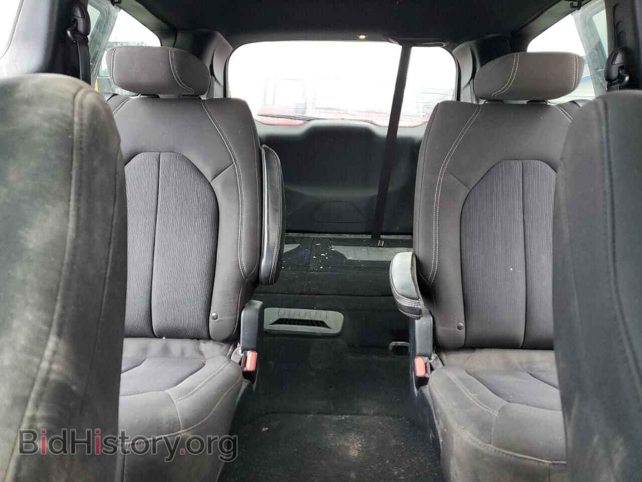 2018 CHRYSLER PACIFICA - VIN: 2C4RC1FG2JR236231 - Photo 10
