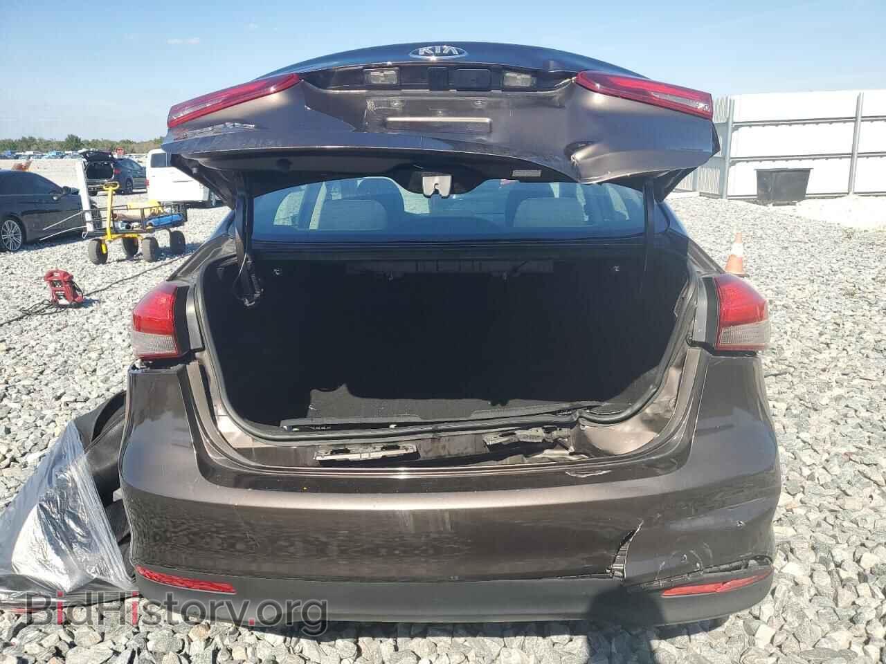 2017 KIA FORTE - VIN: 3KPFK4A77HE038450 - Фото 6