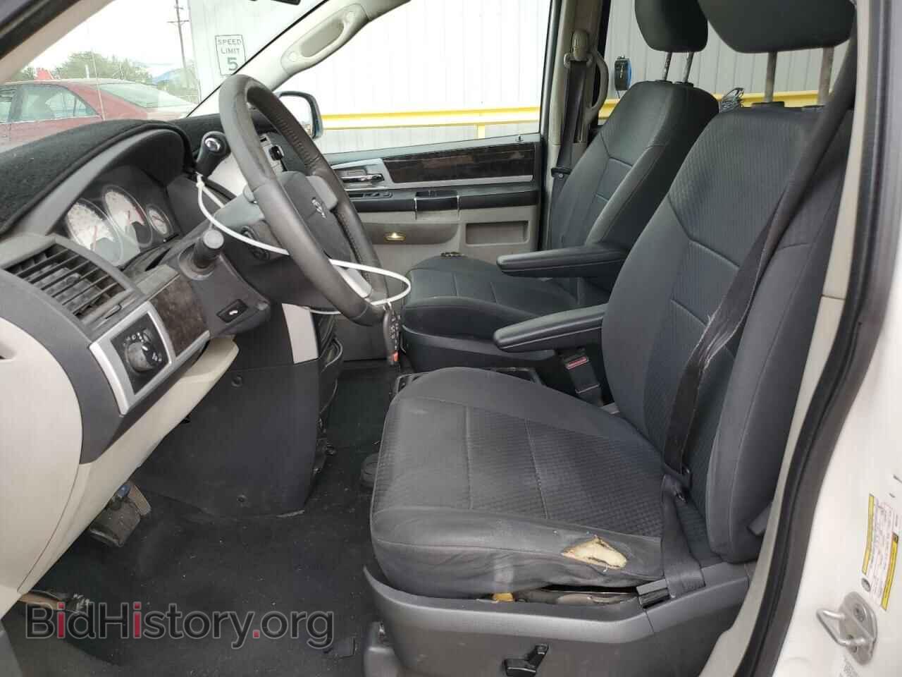 2010 DODGE CARAVAN - VIN: 2D4RN5D10AR261261 - Фото 7
