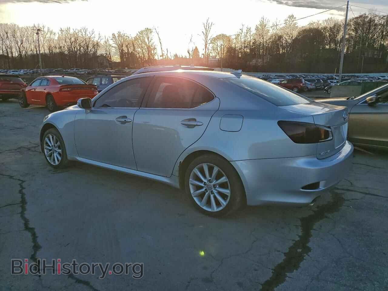 2010 LEXUS IS - VIN: JTHCF5C2XA5038912 - Photo 2