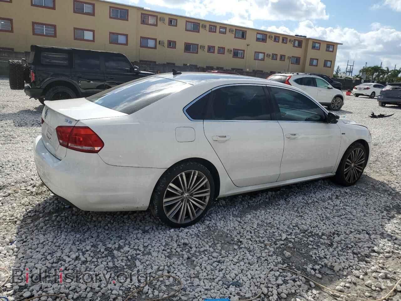 2015 VOLKSWAGEN PASSAT - VIN: 1VWBS7A33FC042624 - Фото 3