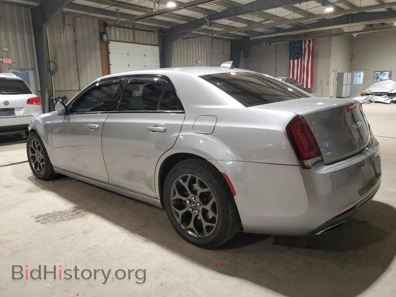 2016 CHRYSLER 300 - VIN: 2C3CCAGG6GH329406 - Фото 2
