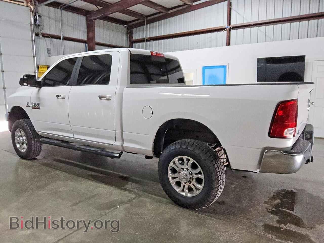 2017 RAM 2500 - VIN: 3C6UR5DL2HG680359 - Photo 2