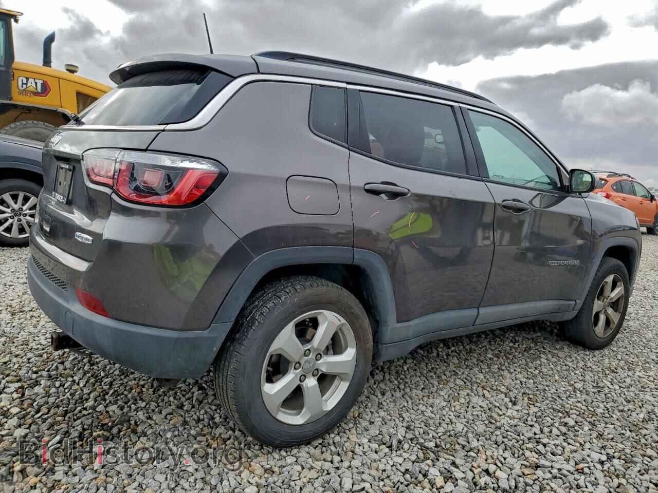 2017 JEEP COMPASS - VIN: 3C4NJDBBXHT692971 - Photo 3