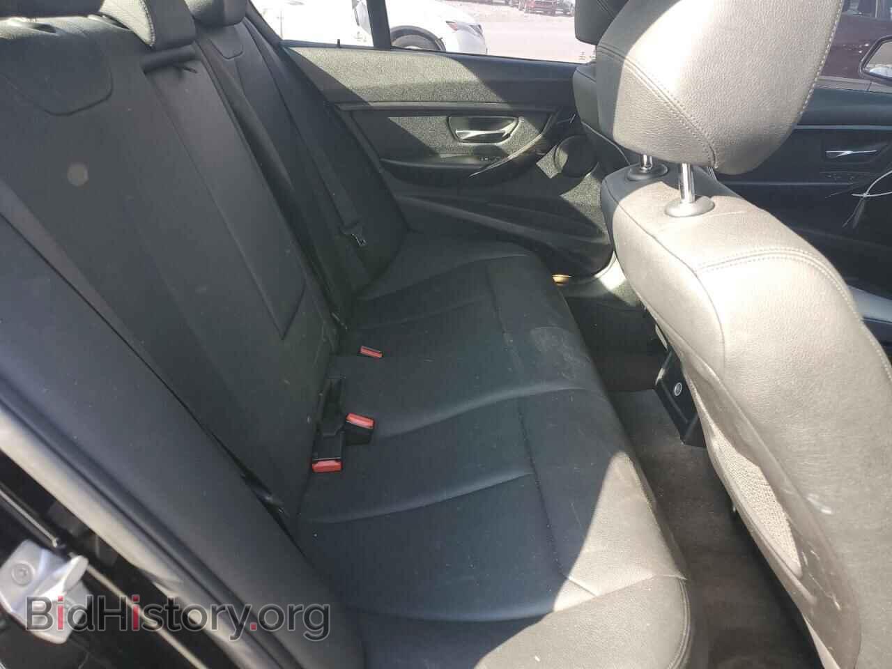 2016 BMW 3 SERIES - VIN: WBA8E1G58GNU11653 - Фото 10
