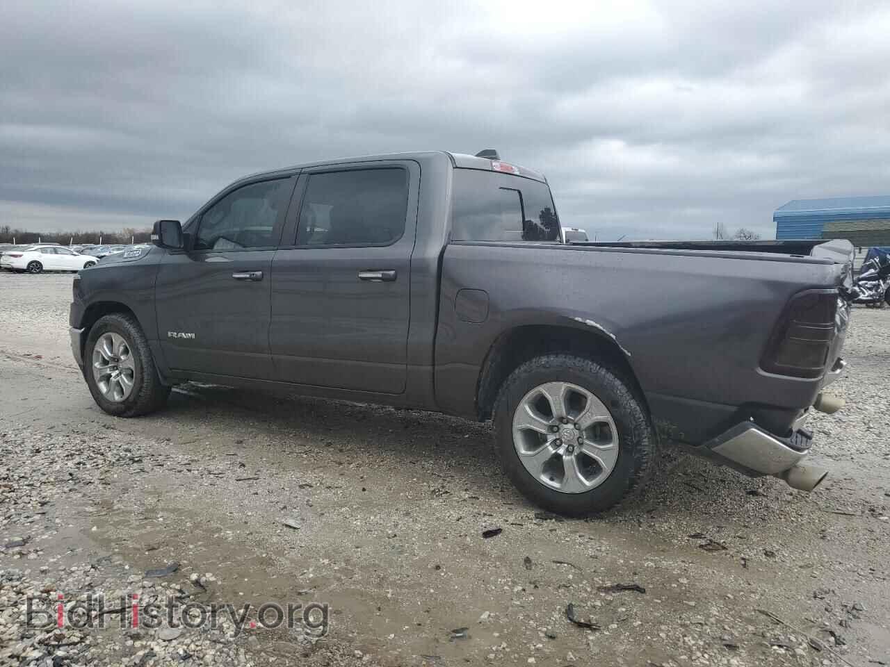 2020 RAM 1500 - VIN: 1C6SRFFT4LN359756 - Фото 2