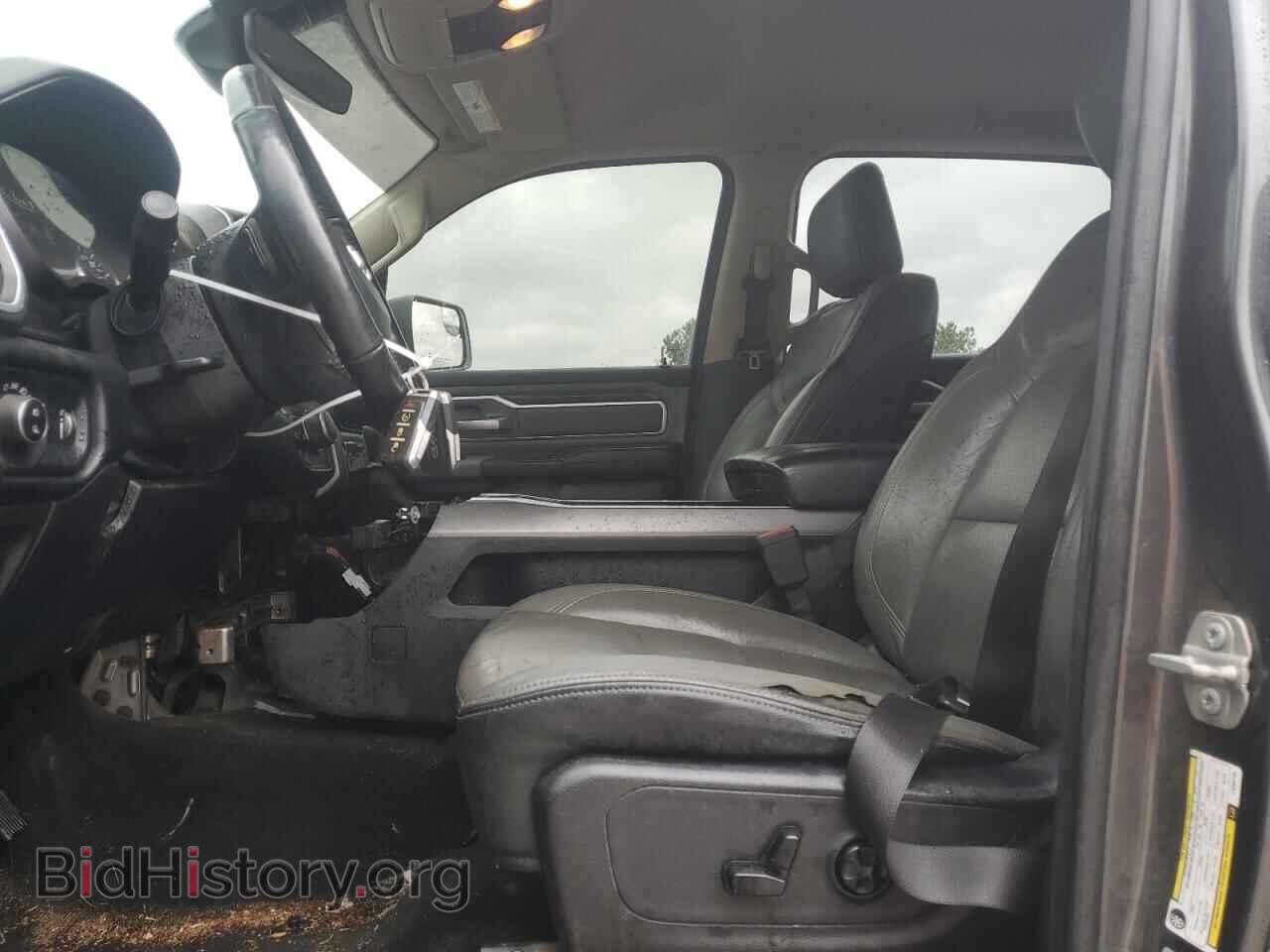 2020 RAM 1500 - VIN: 1C6SRFFT4LN359756 - Фото 7