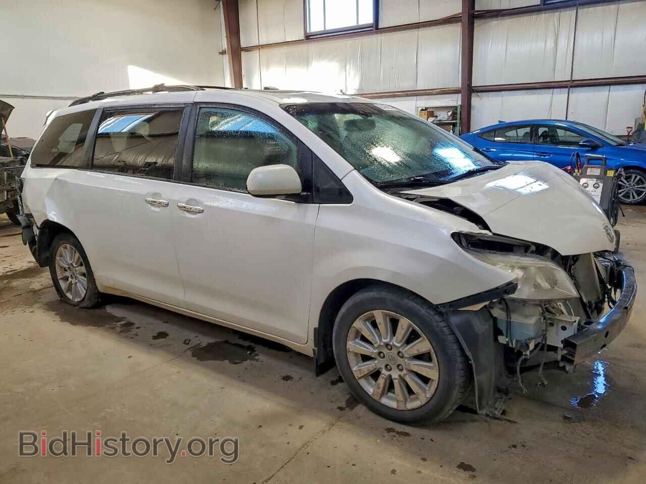 2012 TOYOTA All Models - VIN: 5TDDK3DC0CS046916 - Фото 4