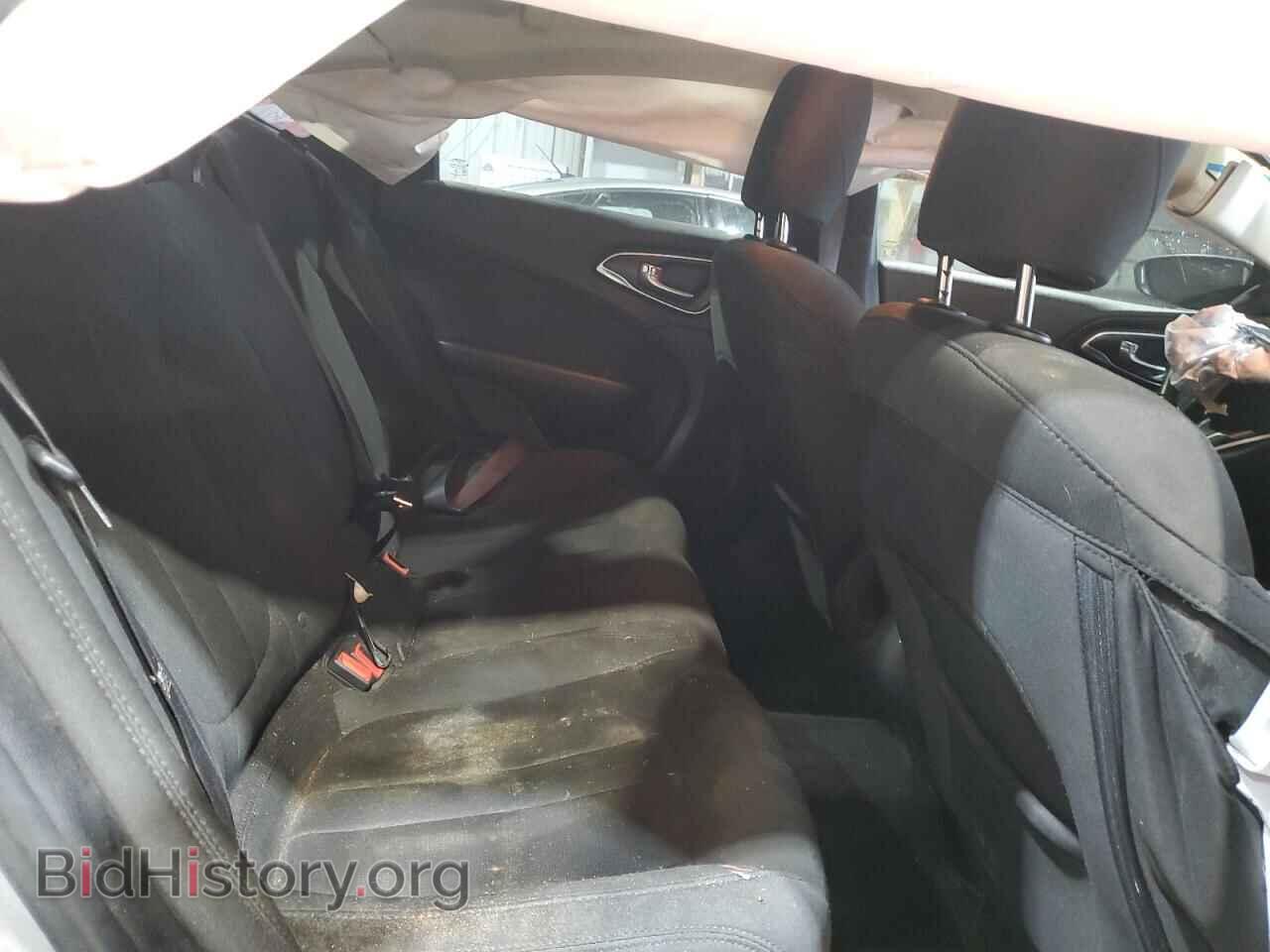 2016 CHRYSLER 200 - VIN: 1C3CCCAB2GN108112 - Фото 10
