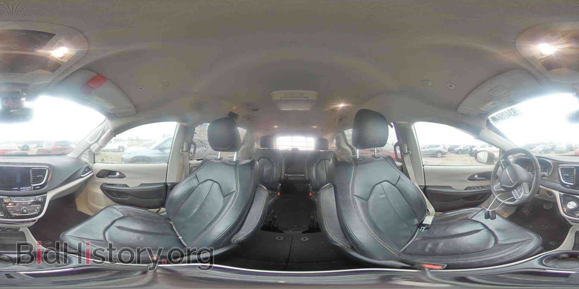 2018 CHRYSLER PACIFICA - VIN: 2C4RC1BG0JR261487 - Фото 16