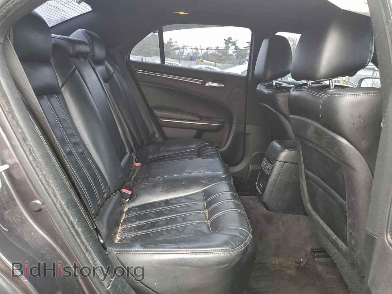 2017 CHRYSLER 300 - VIN: 2C3CCAGG0HH621828 - Фото 10