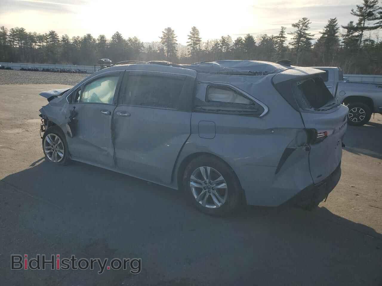 2022 TOYOTA All Models - VIN: 5TDASKFC2NS041357 - Фото 2