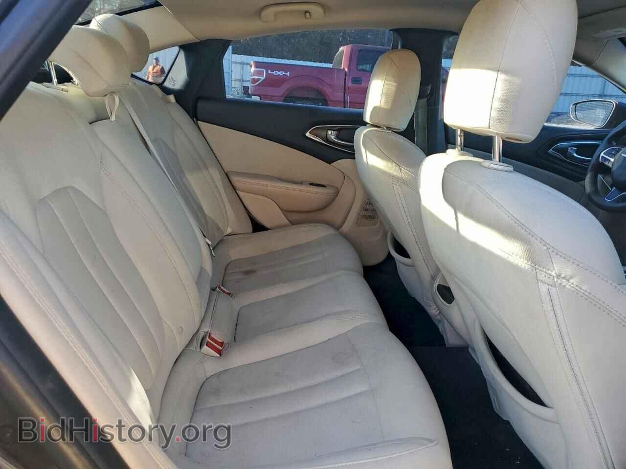 2016 CHRYSLER 200 - VIN: 1C3CCCAB8GN112410 - Photo 10