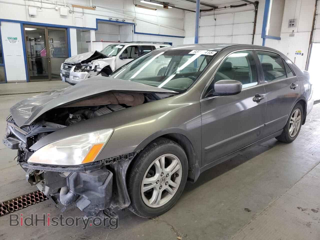Фотография 1HGCM56856A129366 - HONDA ACCORD 2006