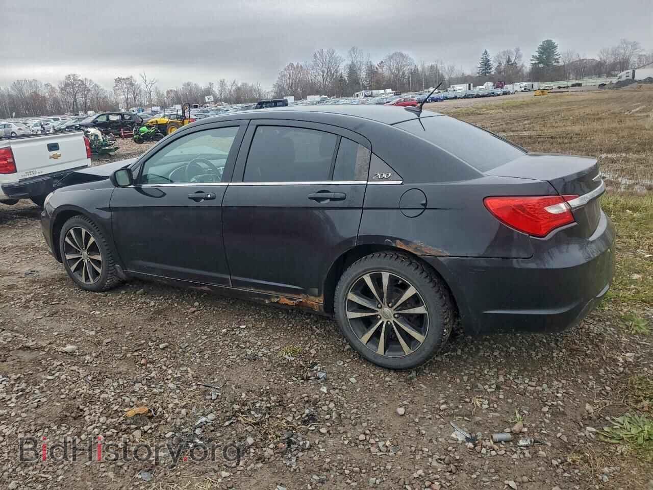 2012 CHRYSLER 200 - VIN: 1C3CCBBG1CN257562 - Photo 2