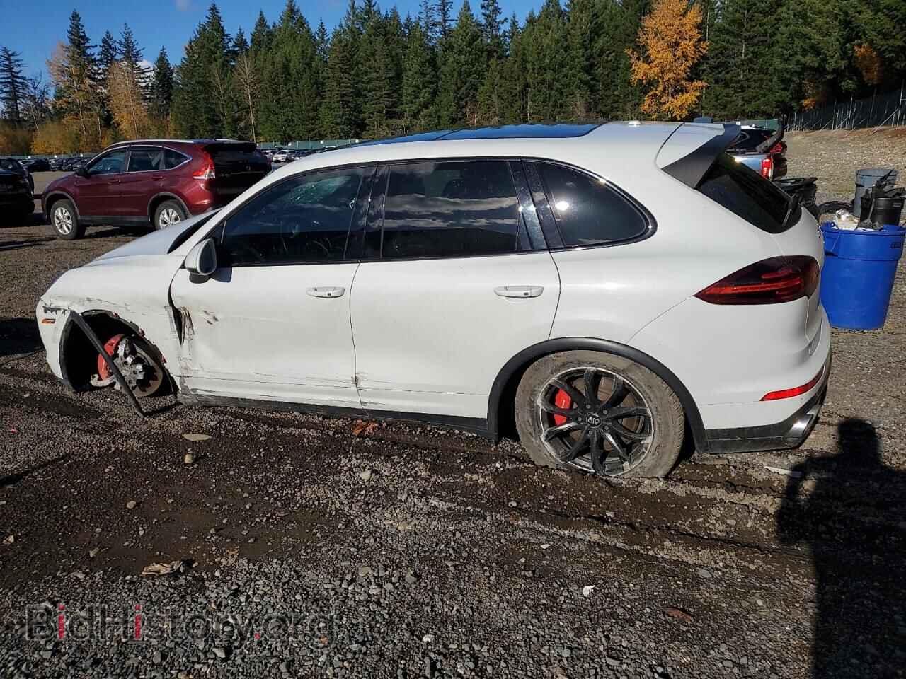 2016 PORSCHE CAYENNE - VIN: WP1AC2A20GLA89194 - Фото 2