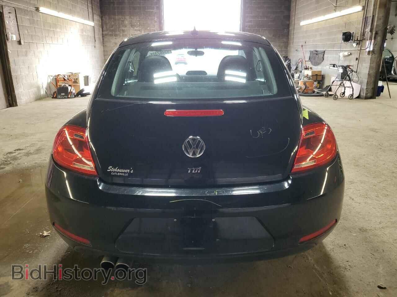 2014 VOLKSWAGEN BEETLE - VIN: 3VWRL7AT2EM656959 - Фото 6
