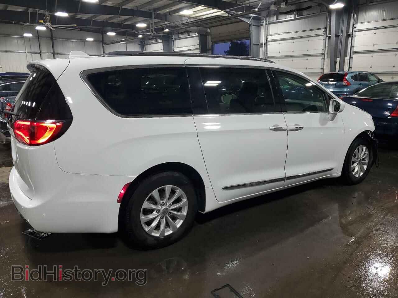 2020 CHRYSLER PACIFICA - VIN: 2C4RC1BG9LR176747 - Фото 3