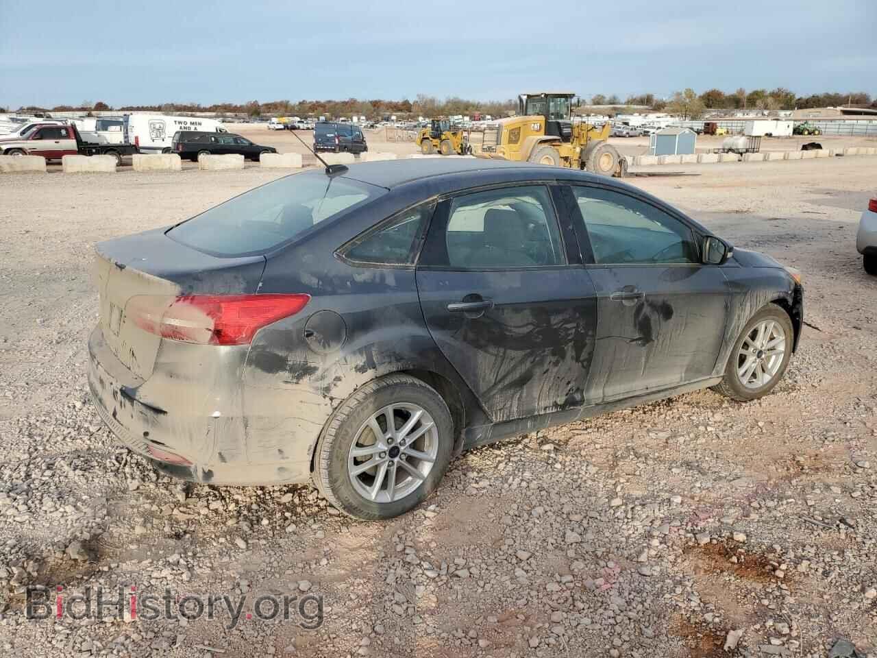 2017 FORD FOCUS - VIN: 1FADP3F23HL300557 - Фото 3