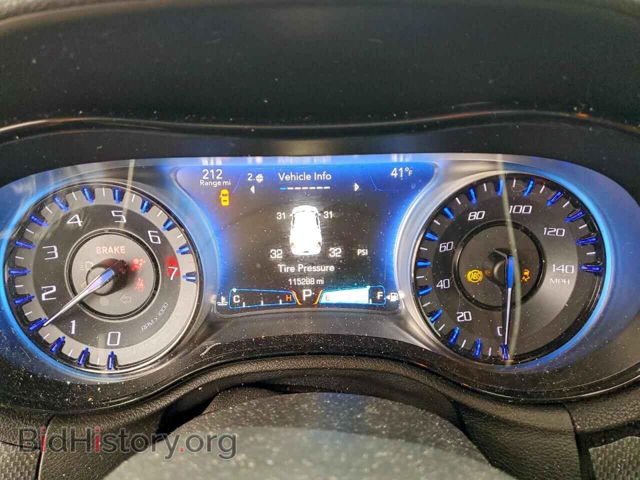 2015 CHRYSLER 300 - VIN: 2C3CCABG7FH892115 - Фото 9