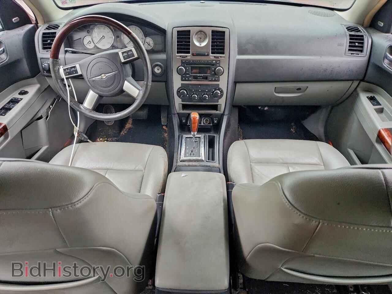 2007 CHRYSLER 300 - VIN: 2C3KA53G47H762463 - Фото 8
