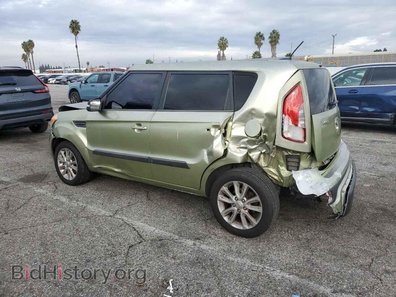2013 KIA SOUL - VIN: KNDJT2A67D7555907 - Фото 2