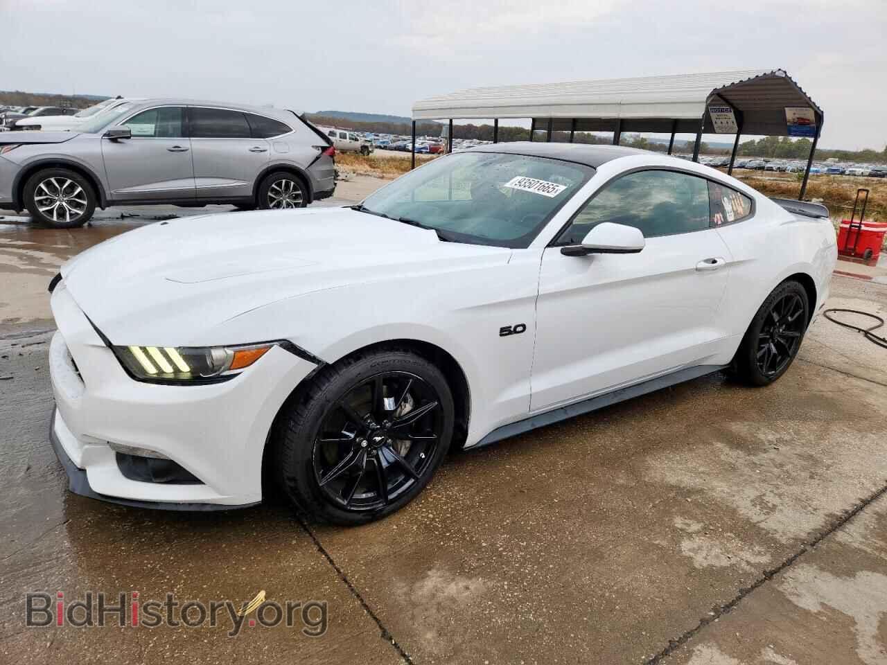 Photo 1FA6P8CF2H5257959 - FORD MUSTANG 2017