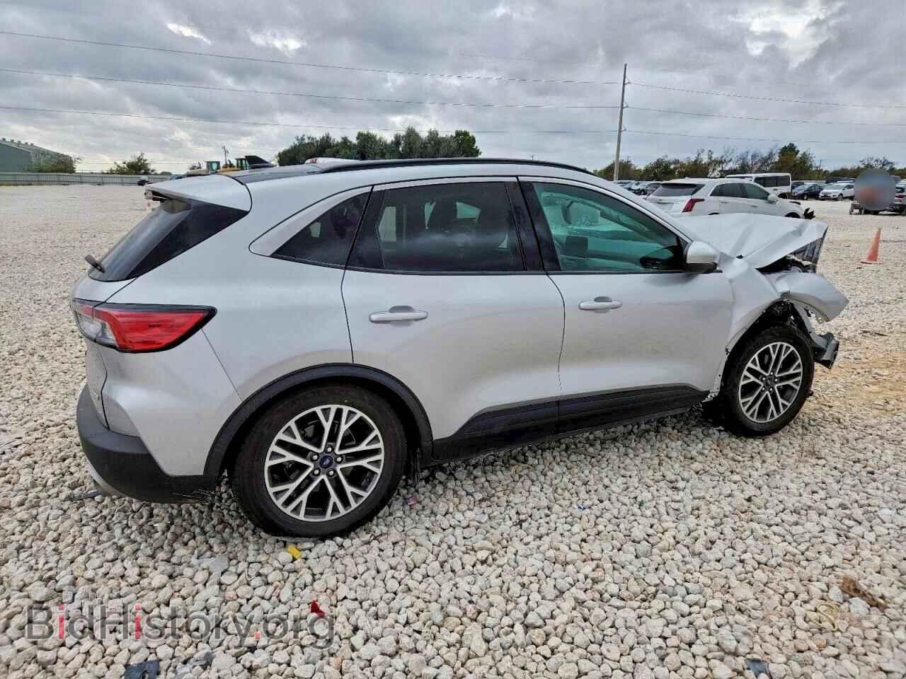 2020 FORD ESCAPE - VIN: 1FMCU0H69LUA32108 - Фото 3