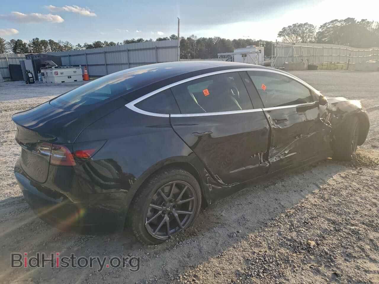 2018 TESLA MODEL 3 - VIN: 5YJ3E1EA2JF109021 - Фото 3