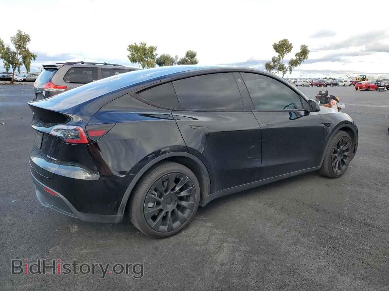2023 TESLA MODEL Y - VIN: 7SAYGDEE2PF760231 - Фото 3