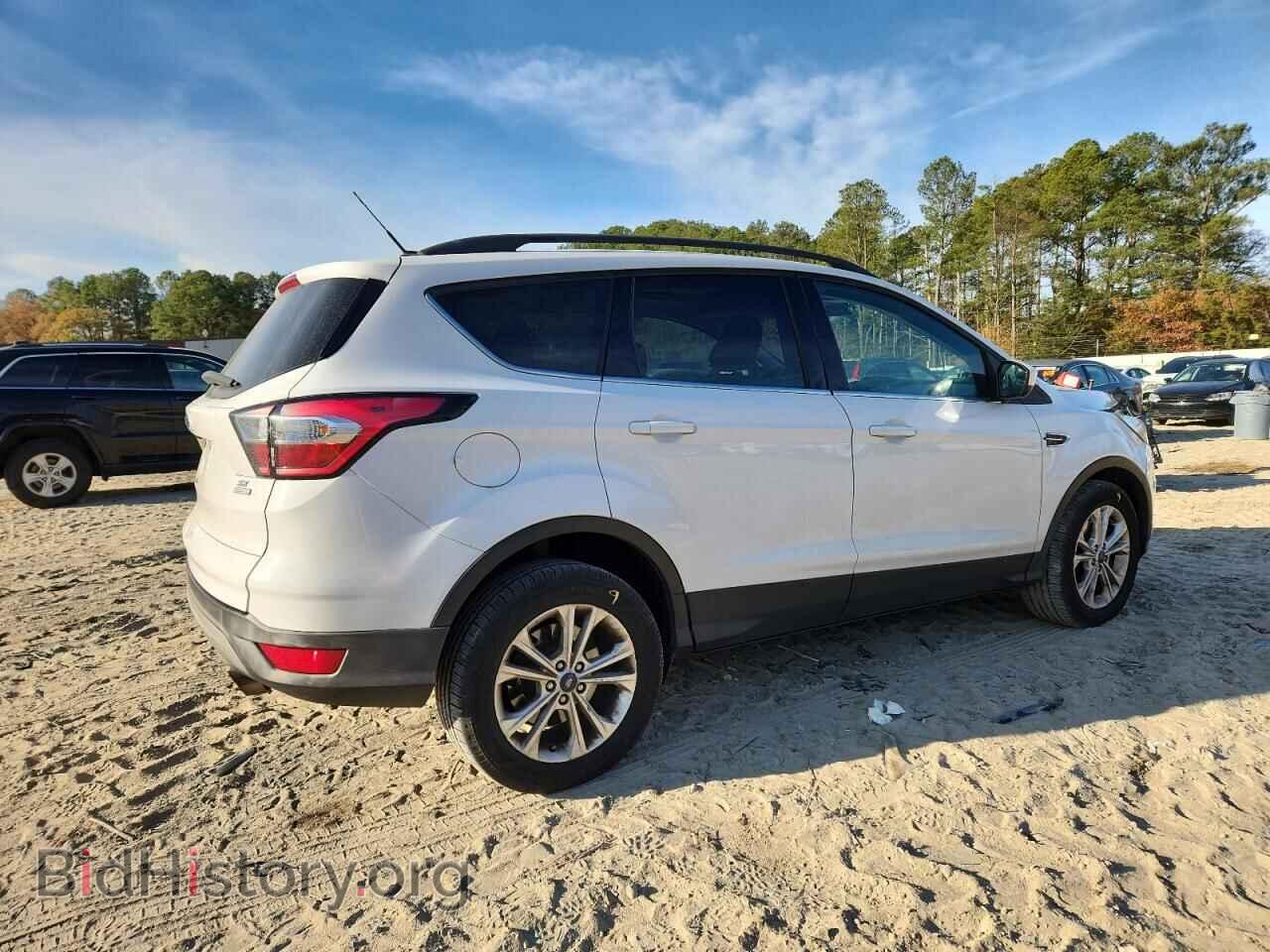 2018 FORD ESCAPE - VIN: 1FMCU9GD1JUB45701 - Фото 3