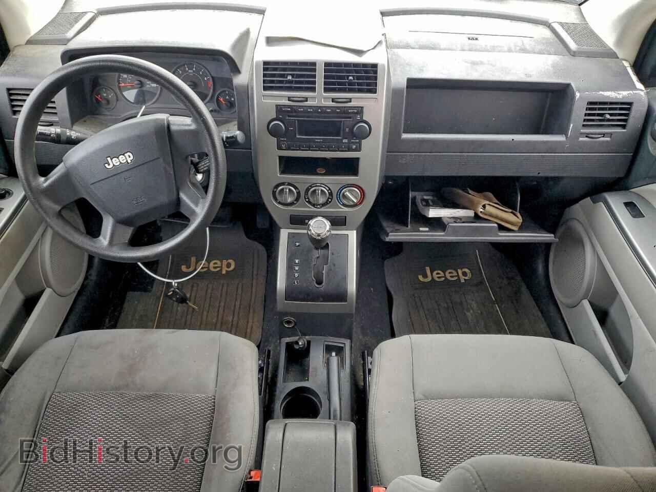 2007 JEEP COMPASS - VIN: 1J8FT47W27D211005 - Фото 8