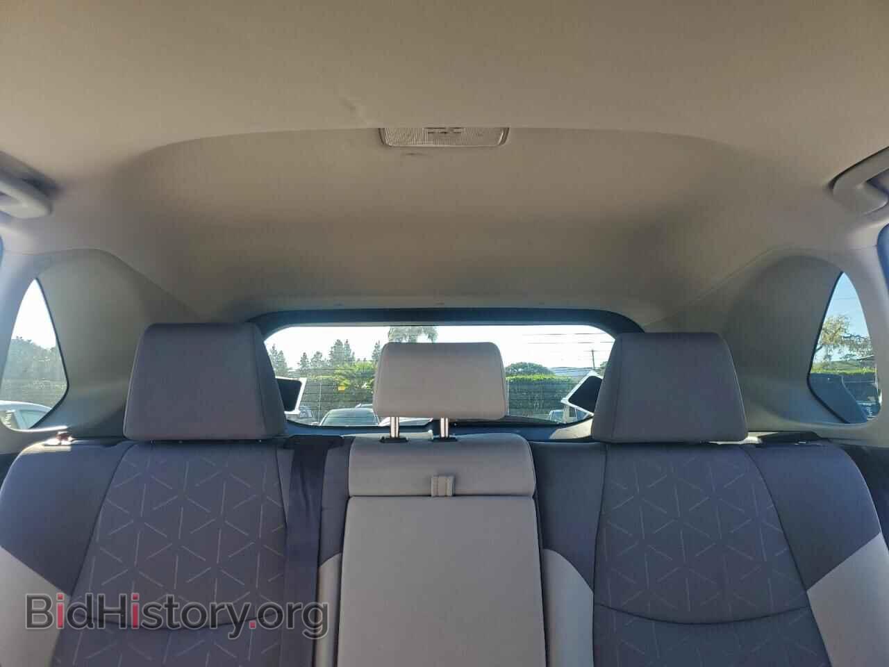 2019 TOYOTA RAV4 - VIN: JTMP1RFV6KD030277 - Фото 10