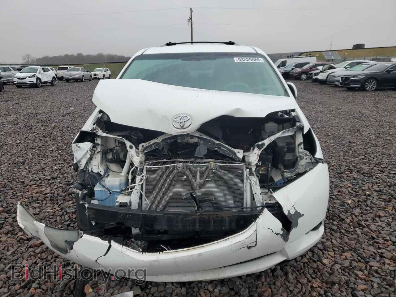 2011 TOYOTA All Models - VIN: 5TDKK3DC0BS021763 - Фото 5