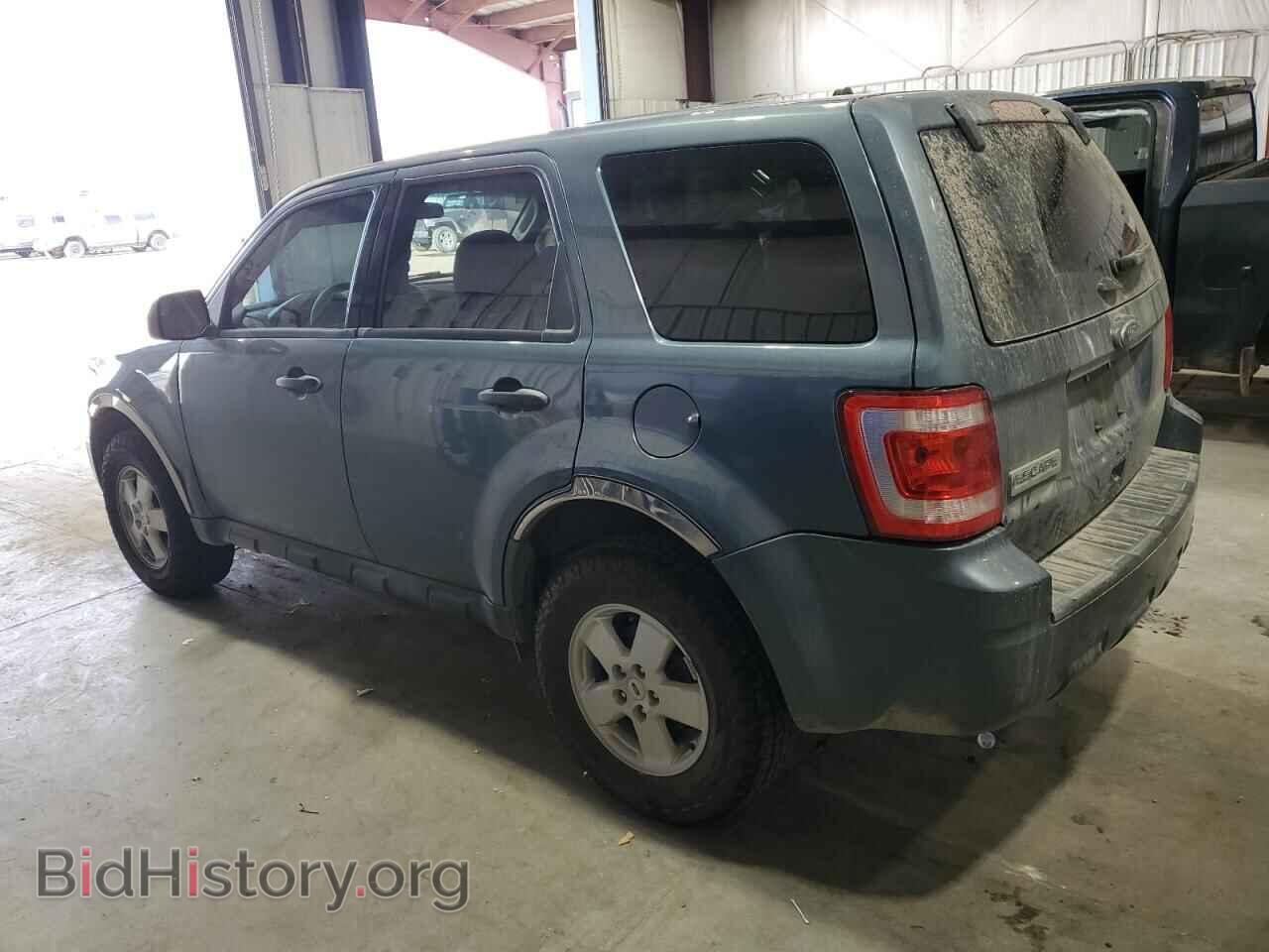 2011 FORD ESCAPE - VIN: 1FMCU9C70BKC69777 - Фото 2